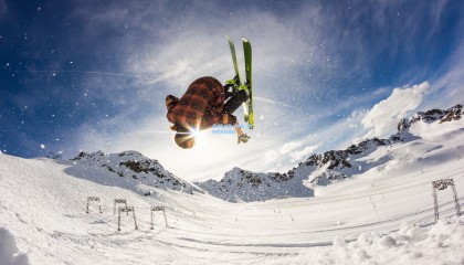  mk体育资讯_点球大战惊心动魄，胜利者笑到最后